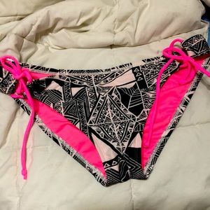 Gorgeous Bikini Bottoms Sexy,Pretty & Versatile!💘